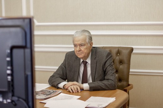 Владимир Варнавский: «Реформы на Украине не учитывают интересы жителей Донбасса» Фото: Пресс-служба Законодательного Собрания Омской области