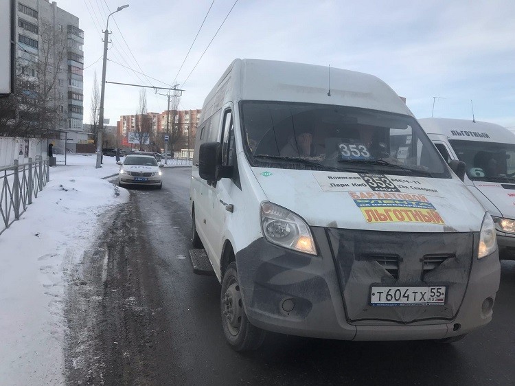 В Омске пассажирской газелью управлял водитель, лишенный прав за нетрезвую езду Фото: Управление ГИБДД по Омской области