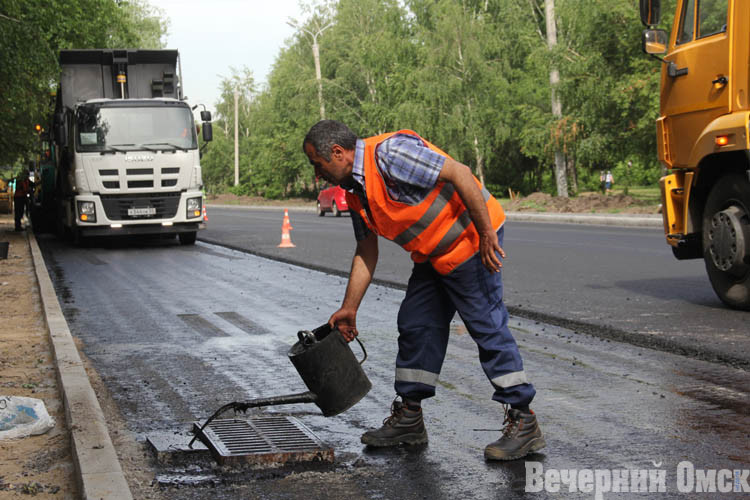 Дорогу на улице Бородина отремонтируют до 1 августа (ФОТО)