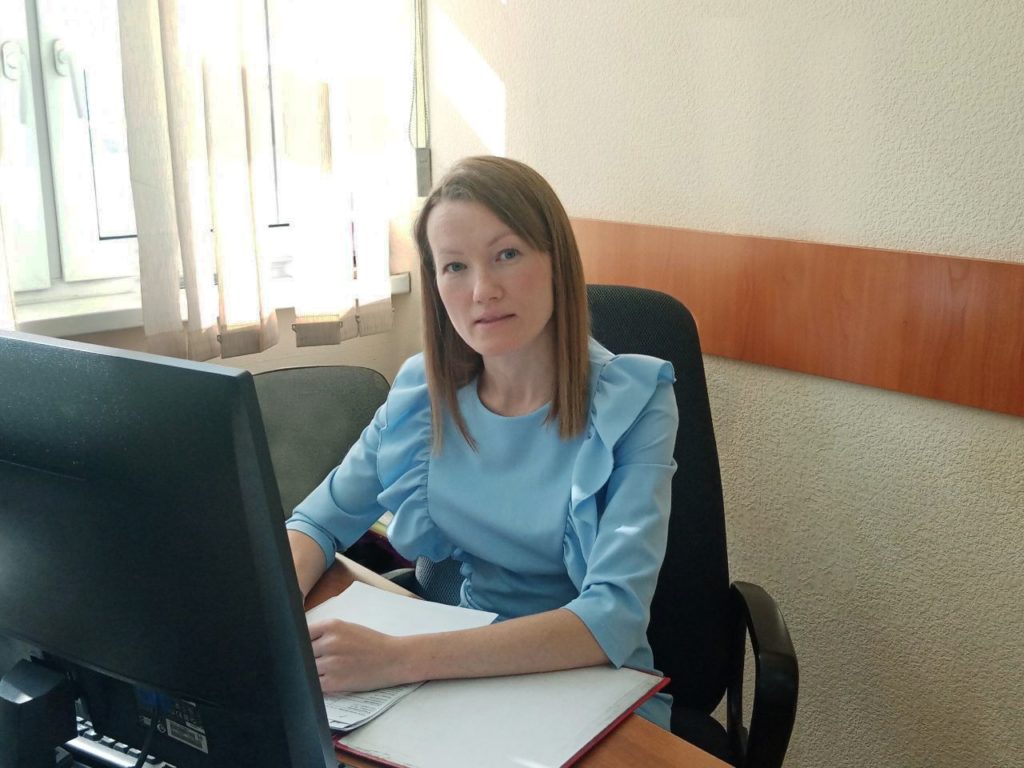 В омском дептрансе рассказали, можно ли с помощью вип-брелока переключать светофор на зелёный