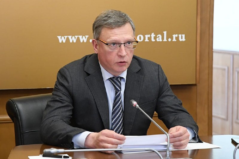 Александр Бурков возглавил призывную комиссию и объяснил, кто из омичей подлежит мобилизации Фото: пресс-служба правительства Омской области
