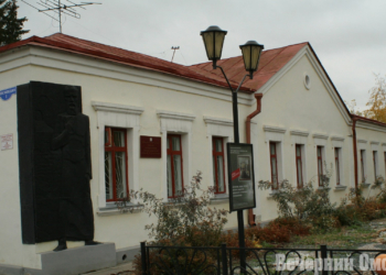 Дом в центре Омска - ровесник Пушкина. Что здесь было? Фото: Владимир Казионов
