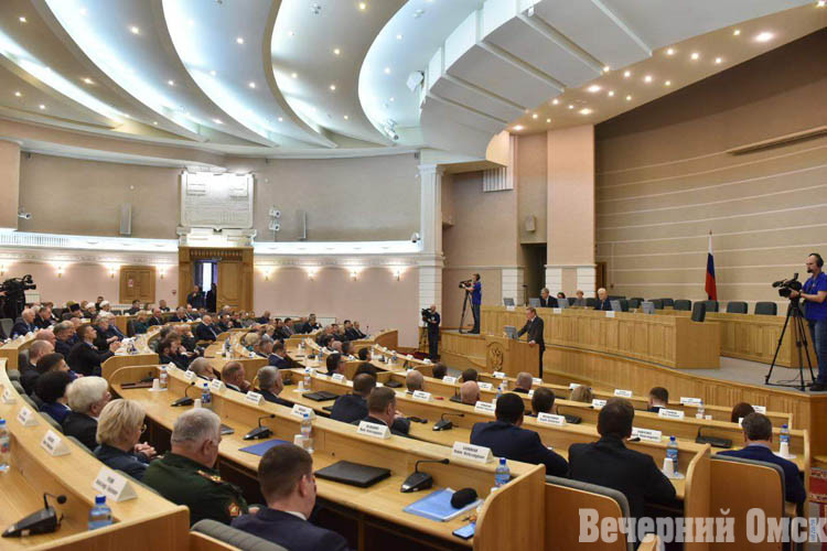 Губернатор Александр Бурков назвал два главных направления развития Омской области в 2023 году