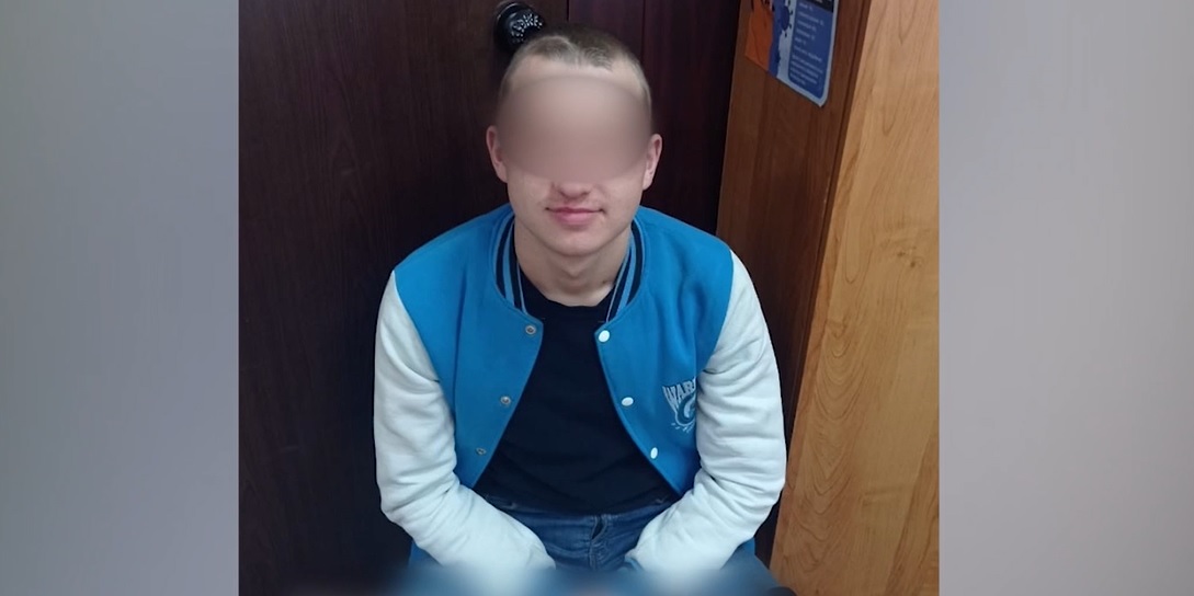 Омич решил выманить девушку из торгового комплекса необычным способом и оказался под следствием Фото: скрин видео УМВД по Омской области