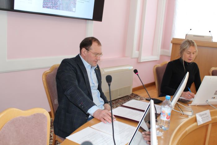 В Омске вместо снесенных ветхих домов поставят торговые павильоны и проведут благоустройство Фото: Омский горсовет