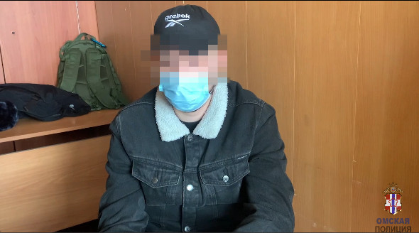 В Омске задержали группу курьеров, работавших на телефонных мошенников