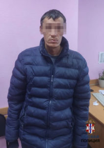 В Омске задержали грабителя, напавшего на заместителя начальника цеха одного из наших заводов