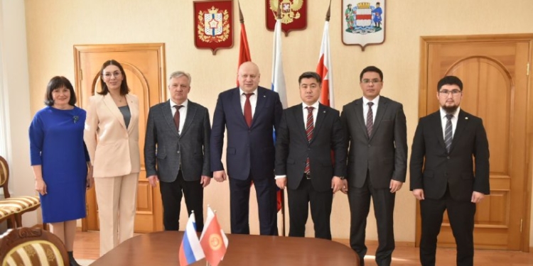 Мэр Сергей Шелест: «Омск будет развивать отношения с Киргизией»