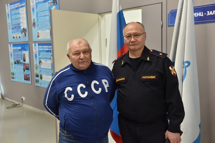 Чемпионский пояс Пушницы, нож путешественника и женщины, игравшие в хоккей в начале прошлого века: в Омске открылась выставка «Динамо» – 100 лет побед»