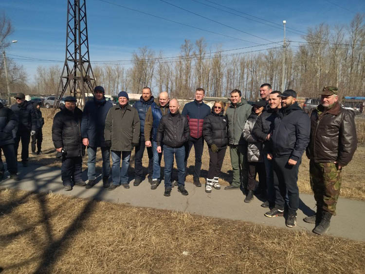 На первый в этом году субботник вышли более 150 тысяч омичей