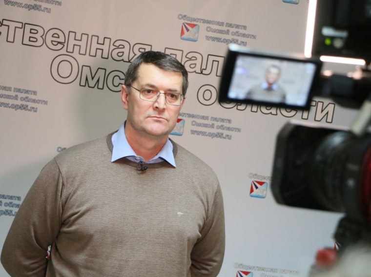 Член Общественной палаты Омской области Виктор Бобырь прокомментировал введение курса «Основы российской государственности» в вузах Член Общественной палаты Омской области Виктор Бобырь прокомментировал введение курса «Основы российской государственности» в вузах