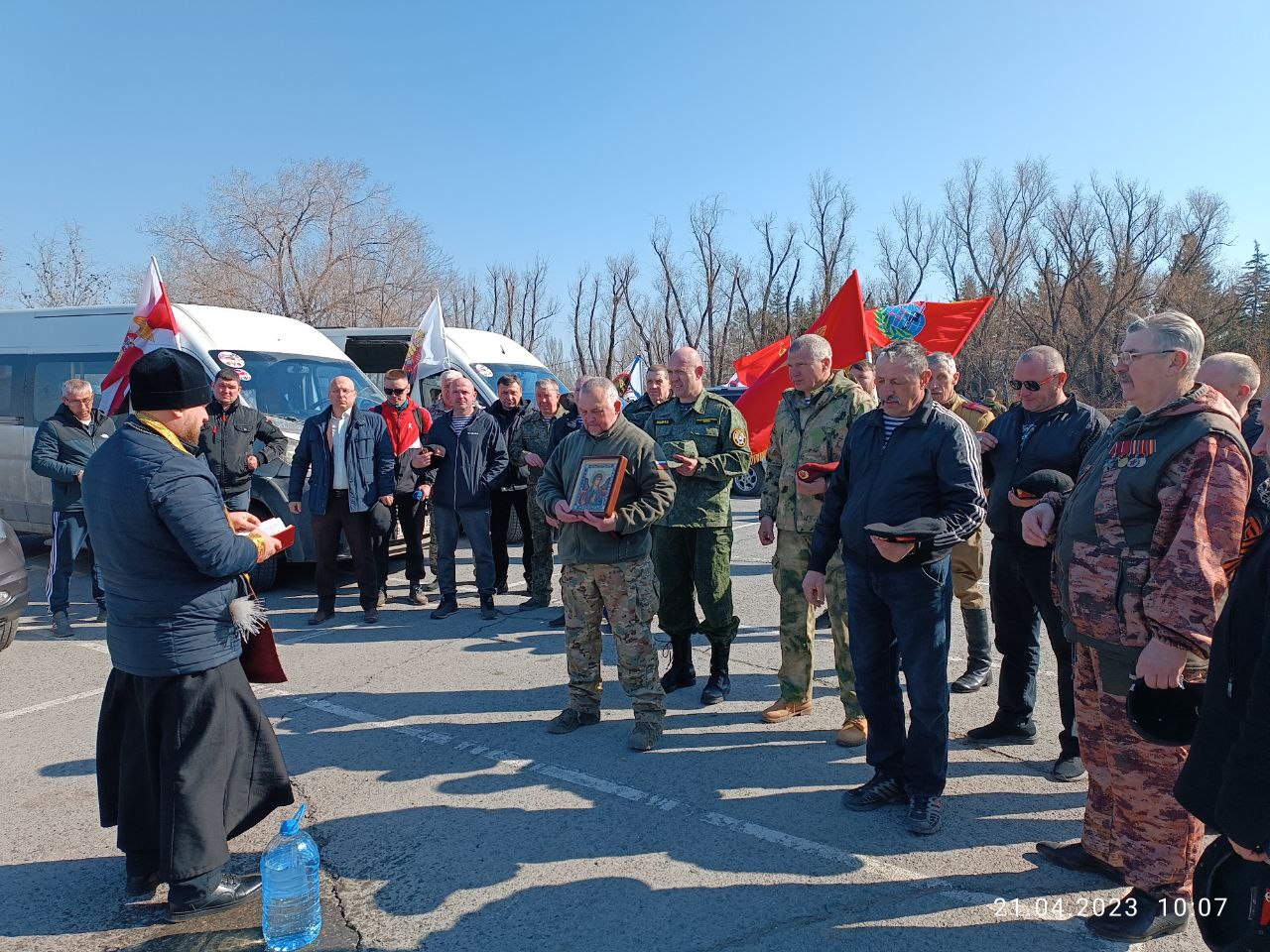 Ветераны морской пехоты побывали в Омске по маршруту автопробега Владивосток – Донецк (ФОТО)