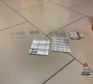 Омскому фельдшеру вынесли приговор за подпольное вытрезвление алкоголиков. По версии гособвинения, он вводил психотропное вещество и брал за это 7500 рублей