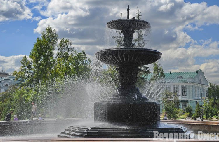 Омские синоптики обещают жару днем и заморозки ночью Фото: Владимир Казионов