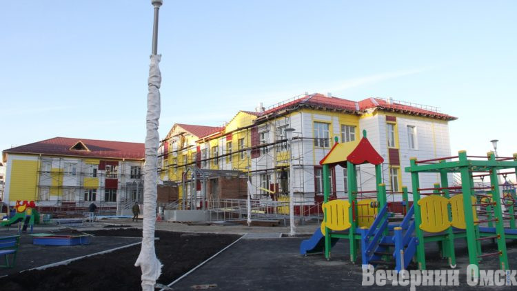 Где в Омской области строят детские сады, школы и больницы