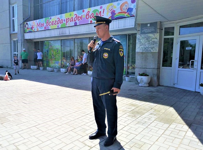 Противогазы, огнетушитель и «Хранители магии»: в Городском дворце детского творчества отметили День защиты детей