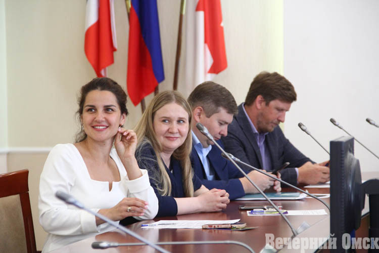 Светить, вдохновлять, созидать: шесть молодых наставников в Омске удостоились премии мэра