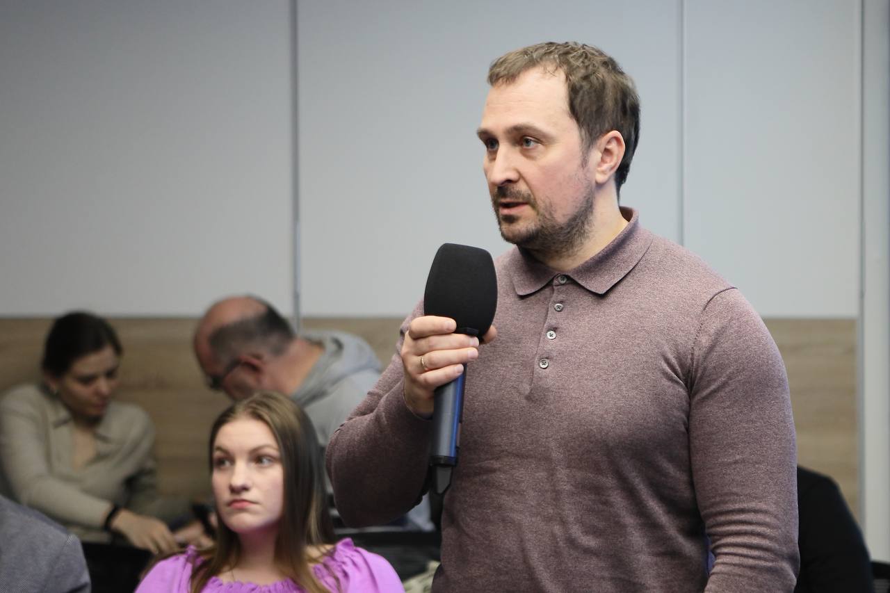 Для спортсменов, бизнесменов и космонавтов: предприниматель из Омска придумал концентрированный сладкий сироп без калорий