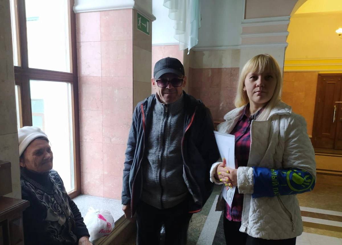 Пожилая пара из Красноярска застряла в Омске. Пенсионерам помогли с жильем и питанием Фото: министерство труда и социального развития Омской области
