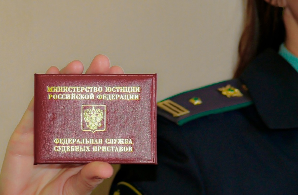 Коллекторов оштрафовали за рассылку порочащих омичку листовок Фото: УФССП России по Омской области