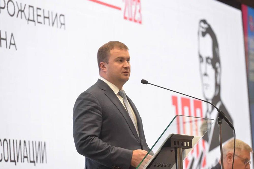 Глава Омской области Виталий Хоценко представил план развития региона