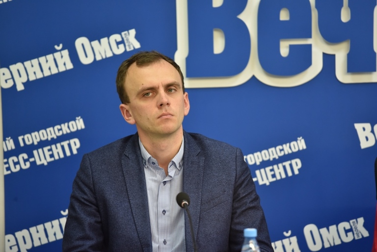 В Омске за три года длина освещённых улиц выросла на 100 км