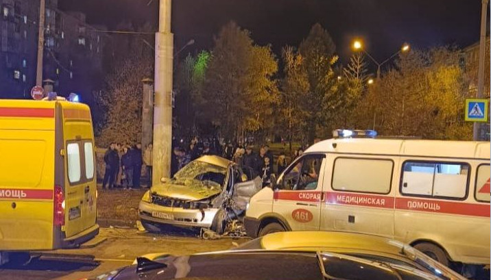 Опубликованы кадры жуткой аварии на Московке-2