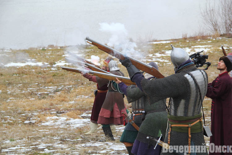 В Омской крепости прошла историческая реконструкция сражения 1612 года