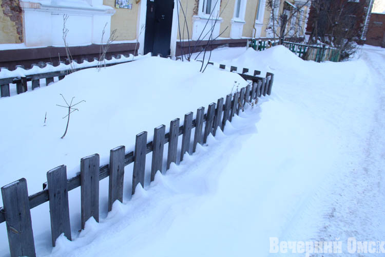 В Омске проходят рейды по контролю за зимним содержанием дворов