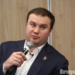Виталий Хоценко пригласил американского журналиста Такера Карлсона посетить Омск Фото: Владимир Казионов