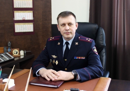 Омскую полицию возглавил 42-летний полковник Алексей Шелков Омскую полицию возглавил 42-летний полковник Алексей Шелков
