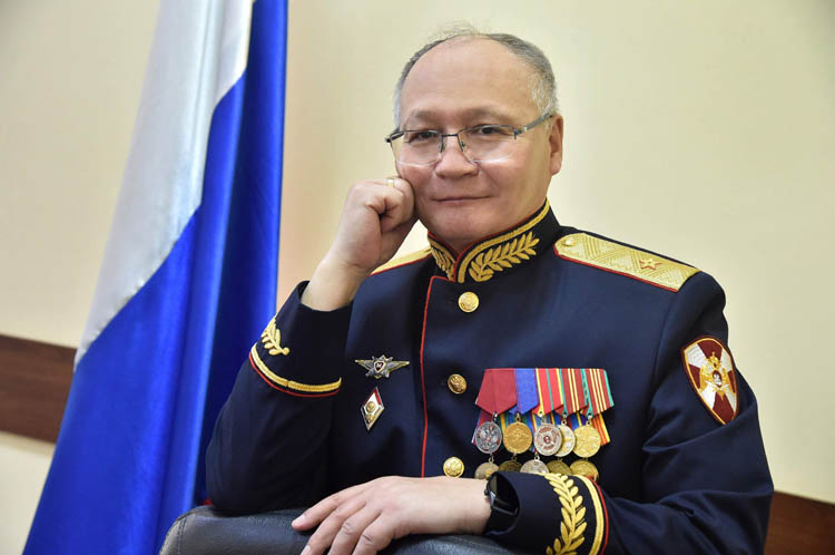 Генерал-майор Естай Джангунаков: «Омичи должны чувствовать себя в безопасности» Фото из архива управления Федеральной службы войск национальной гвардии Российской Федерации по Омской области