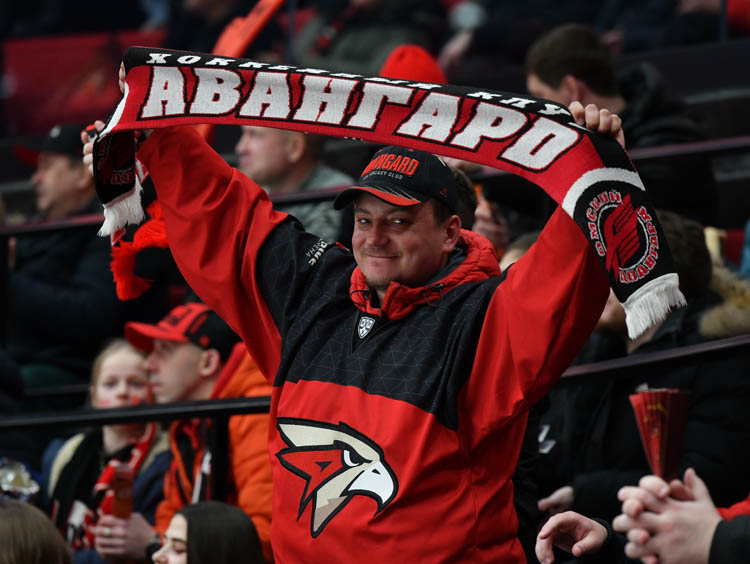 «Авангард» разгромил «Ладу» и вышел в четвертьфинал Кубка Гагарина