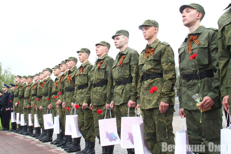 В Омске начался весенний призыв на военную службу. Кого призовут в армию и сколько нужно будет служить Фото: Владимир Казионов