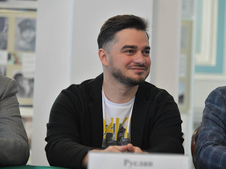 «Мы трепетно относимся к Омску»: директор Театра на Васильевском – о гастролях в нашем городе
