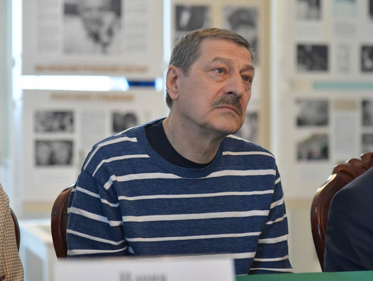 «Мы трепетно относимся к Омску»: директор Театра на Васильевском – о гастролях в нашем городе