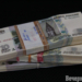 Омич выкрал из чужой машины вещи на 63,5 тысячи и продал их за 1500 на барахолке Фото: Владимир Казионов