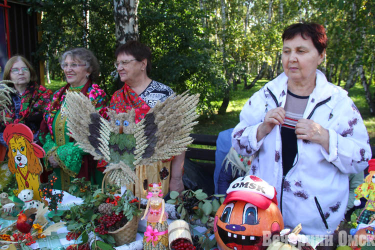 Омские садоводы посоревновались в конкурсе дачного творчества