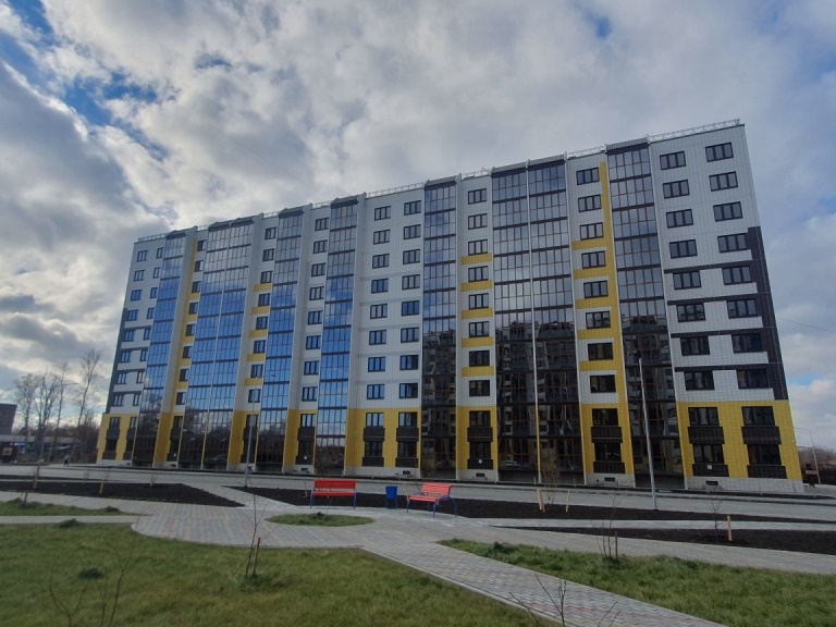 В омском микрорайоне Биофабрика построили одиннадцатиэтажный дом Фото: vk.com/dagomsk