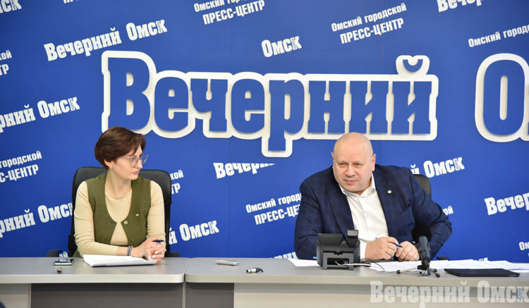 На связи с жителями Фото: Сергей САПОЦКИЙ