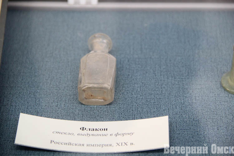 В омском остроге нашли колокол и статуэтку