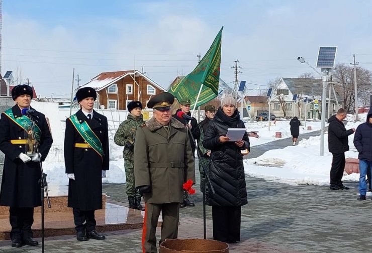 «Эстафета Победы» пересекла границу Омской области Фото: газета "Черлакские Вести"