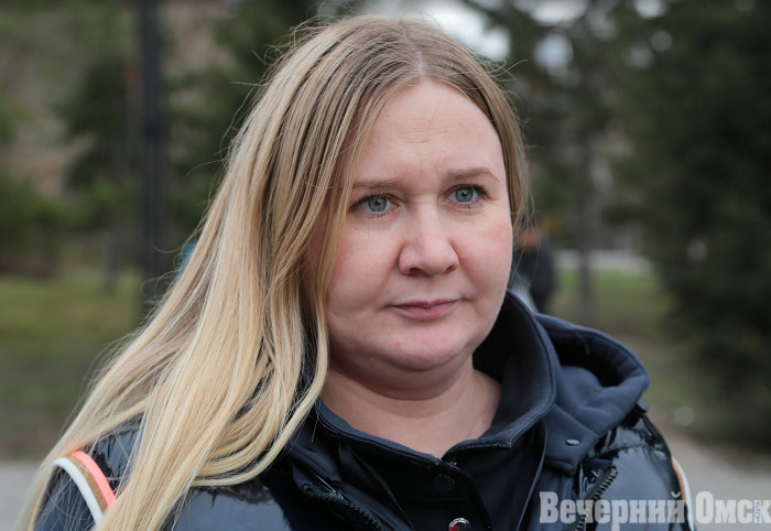 На уборку сквера Дружбы народов вышли более 30 национально-культурных объединений