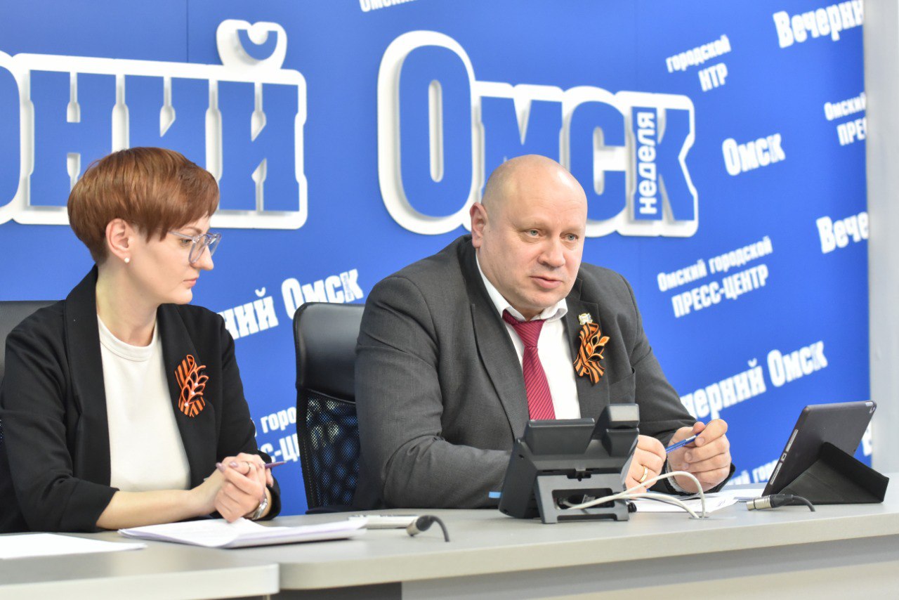 Мэр прокомментировал возможный перенос остановки «СибАДИ» Фото: Сергей Сапоцкий