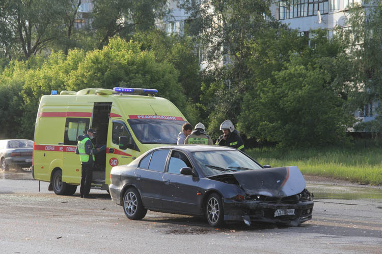 В Омске определили 70 аварийно-опасных участков Фото: Владимир Казионов