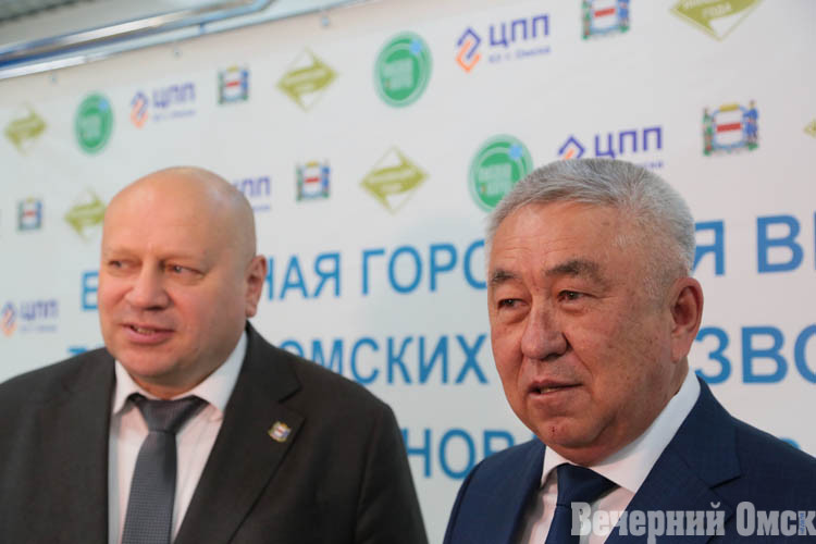 Мэр Омска Сергей Шелест и аким Петропавловска Серик Мухамедиев провели ряд встреч