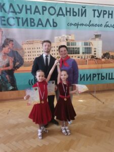 Вдохновение, хобби, ритм всей жизни: омич рассказал, за что полюбил бальные танцы