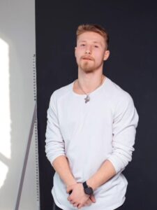 Вдохновение, хобби, ритм всей жизни: омич рассказал, за что полюбил бальные танцы