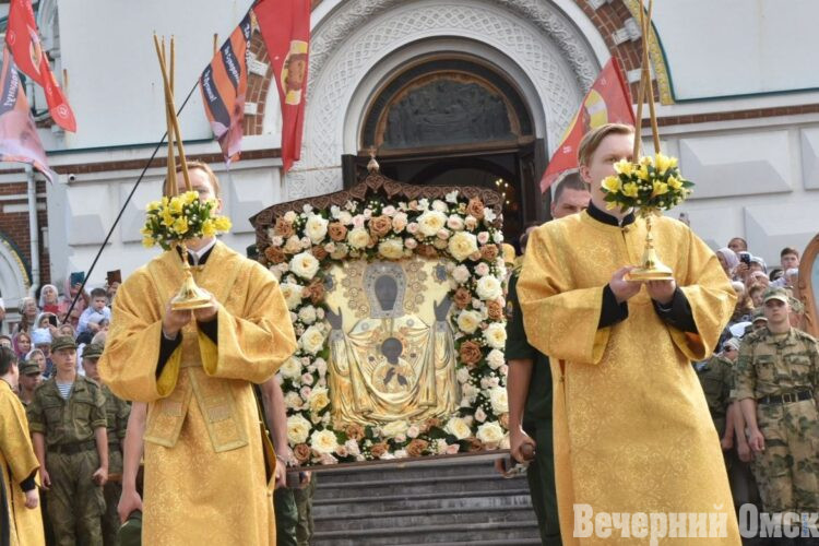 Крещение Руси, Крестный ход