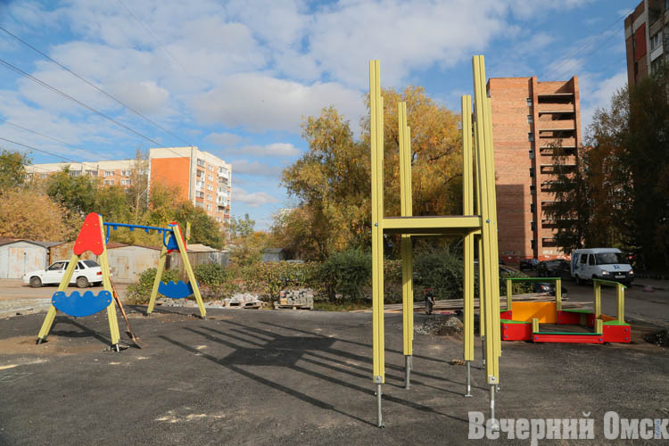 «Время счастья»: в Омске оно заглянуло на улицу Блюхера